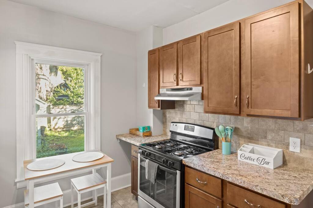 Beautiful One Bed In Lovely Park Ave Neighborhood Rochester Luaran gambar
